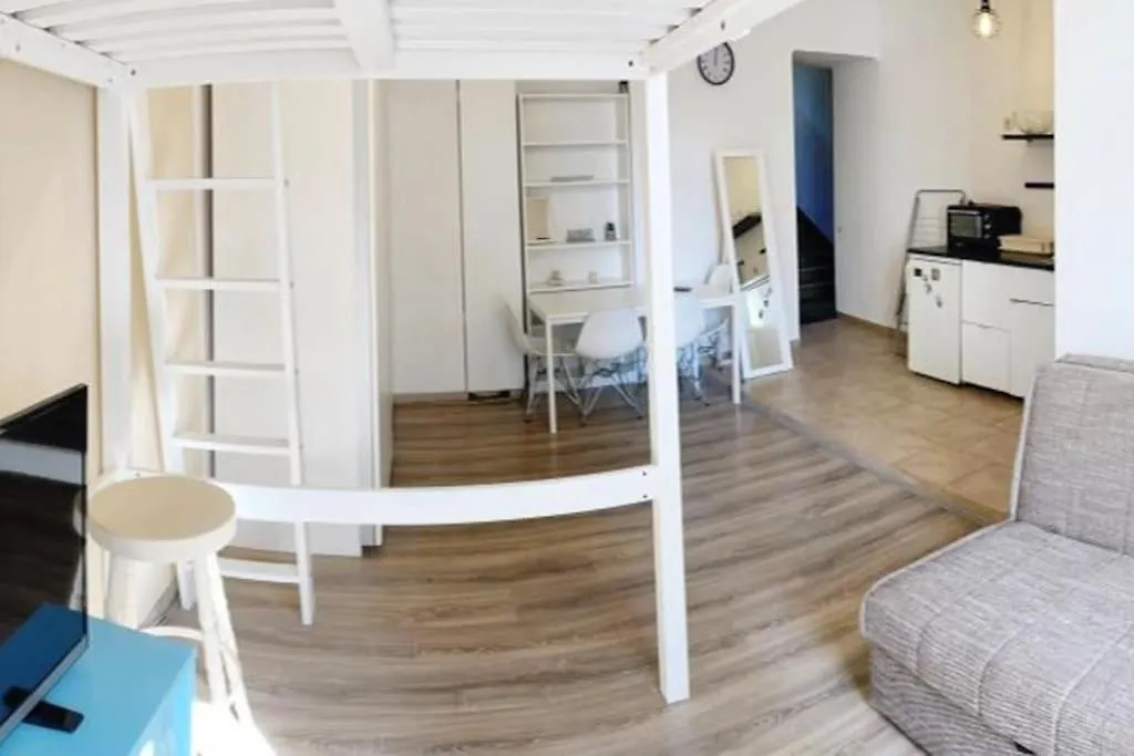 Studio App Tizianova Apartment Rijeka 0*,  Croatia